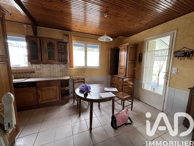 Maison - 123 m² - 8 pièces