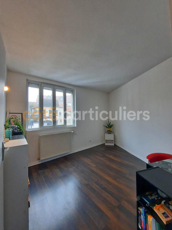 Appartement - 81 m² - 3 pièces