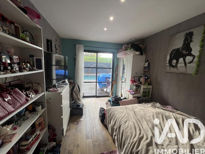 Maison - 150 m² - 5 pièces