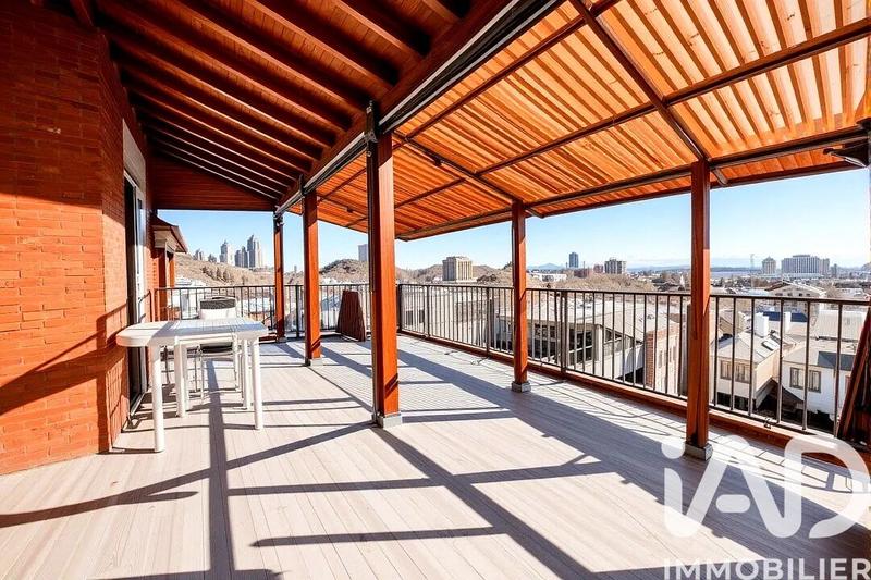 Maison - 112 m² - 4 pièces