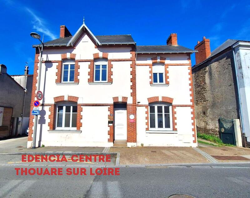 Local d'activités - 128 m² - 4 pièces