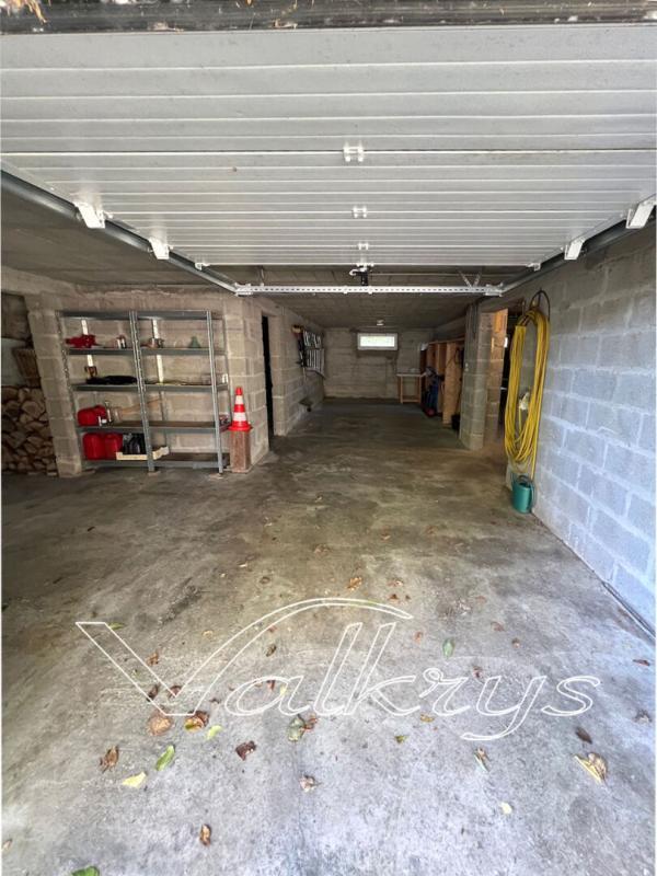 Propriété - 120 m² - 7 pièces