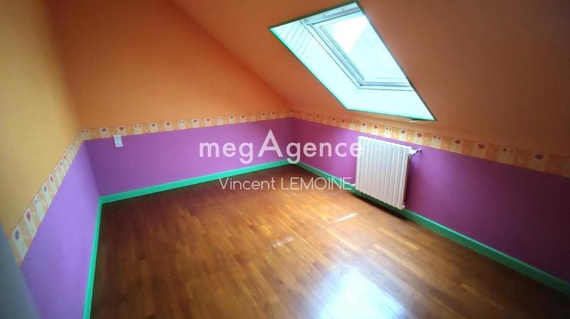 Maison - 186 m² - 8 pièces