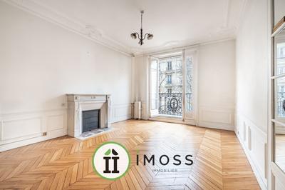 Appartement - 100 m² - 4 pièces