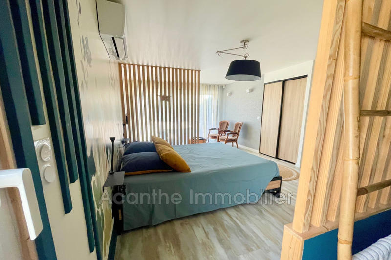 Maison - 194 m² - 5 pièces