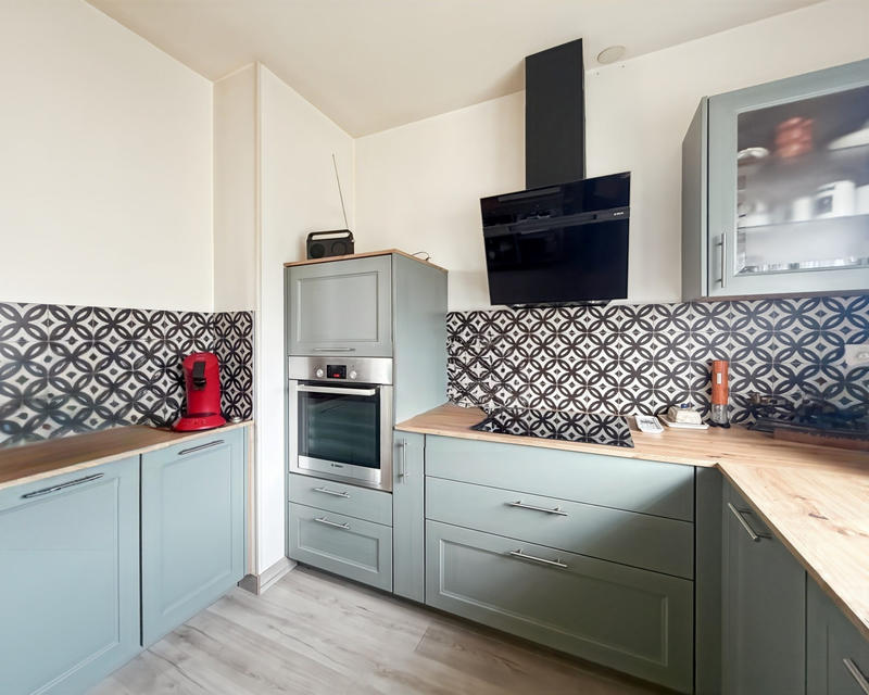 Maison traditionnelle - 81 m² - 4 pièces