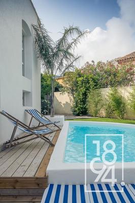 Maison d'architecte - 239 m² - 6 pièces