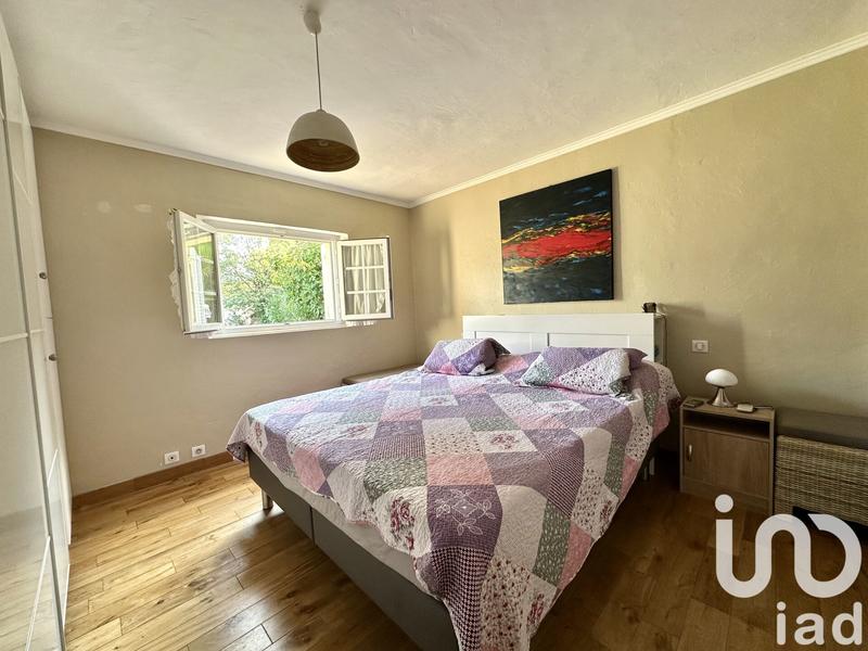 Appartement - 99 m² - 4 pièces