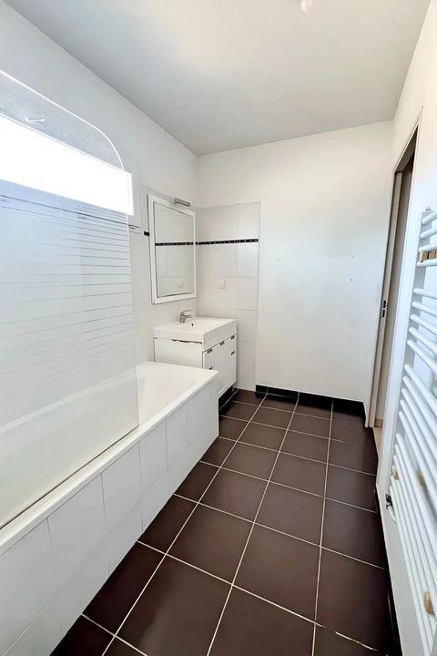 Maison - 81 m² - 4 pièces