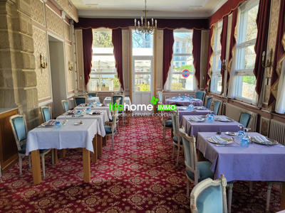 Fonds de commerce - 1 243 m²