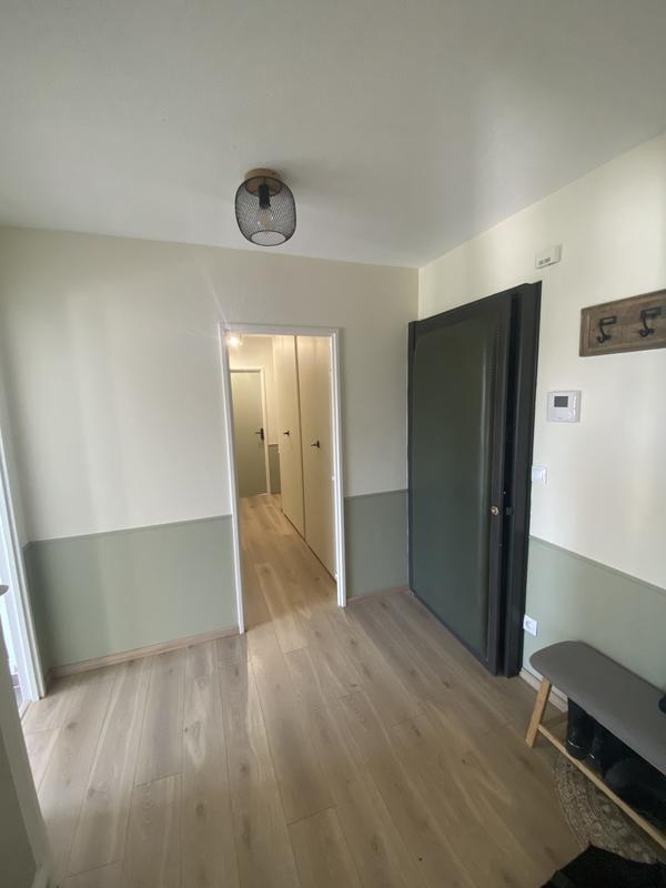 Appartement - 97 m² - 6 pièces