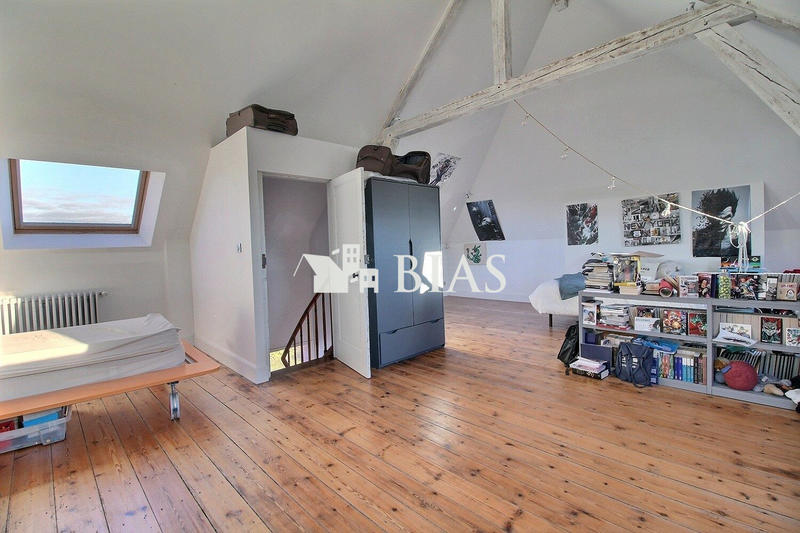 Maison - 190 m² - 7 pièces