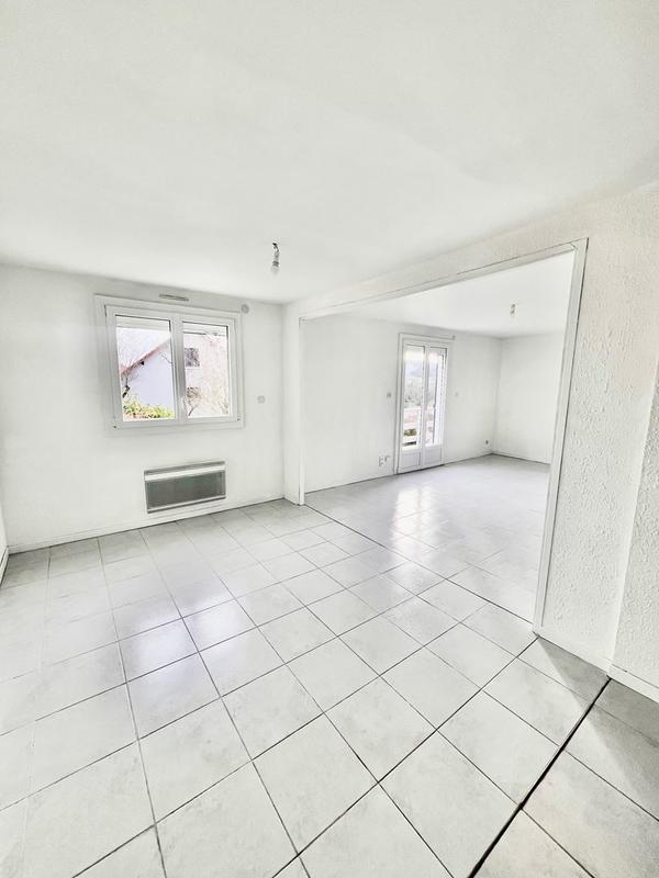 Maison traditionnelle - 120 m² - 6 pièces