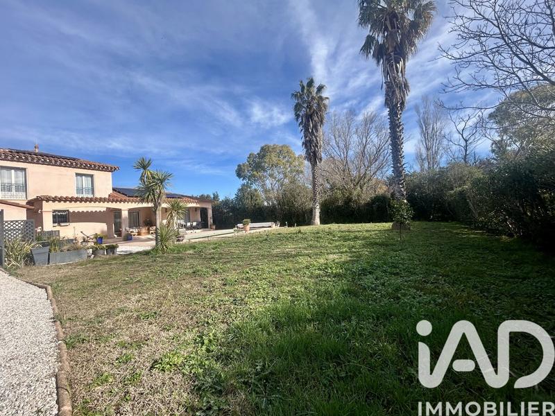 Maison - 193 m² - 7 pièces