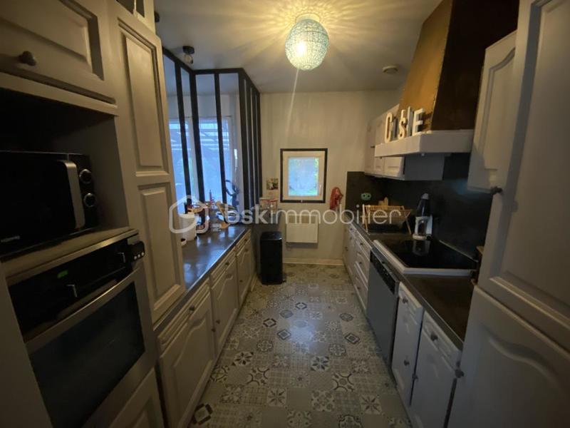 Maison traditionnelle - 73 m² - 4 pièces