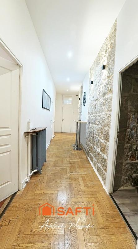 Appartement - 125 m² - 7 pièces