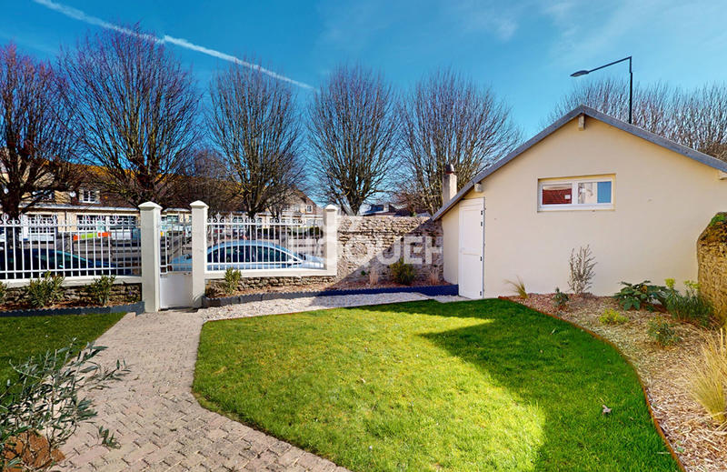 Maison - 85 m² - 4 pièces