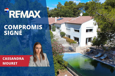 Propriété - 333 m² - 9 pièces