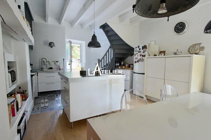 Maison en pierre - 150 m² - 5 pièces