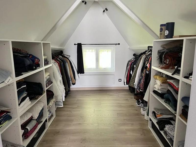 Propriété - 191 m² - 6 pièces