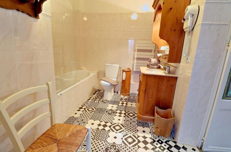 Maison de maîtres - 576 m² - 26 pièces