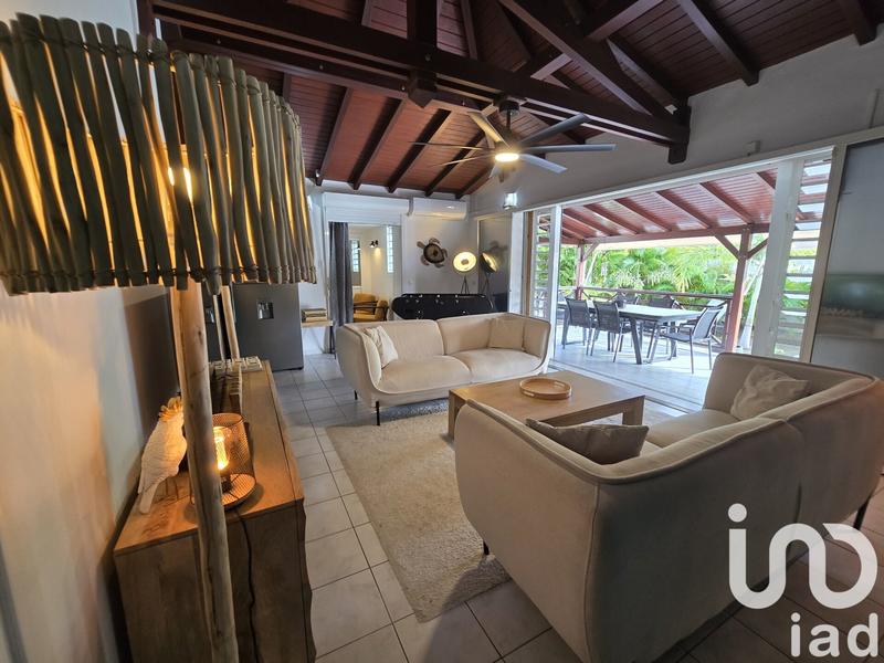 Maison - 138 m² - 6 pièces