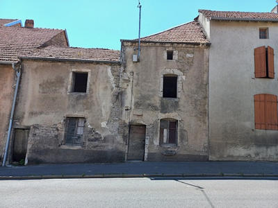 Appartement - 120 m² - 1 pièce