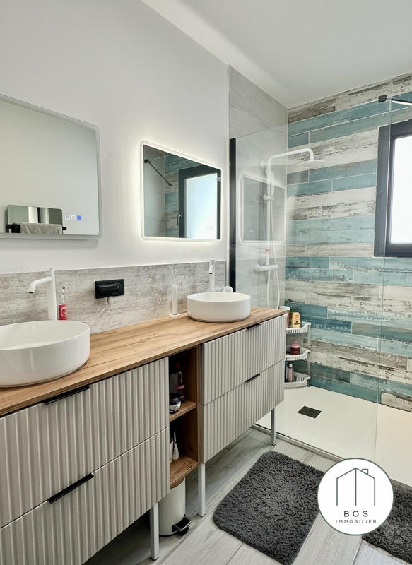 Villa - 141 m² - 6 pièces