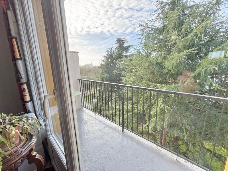 Appartement - 74 m² - 4 pièces