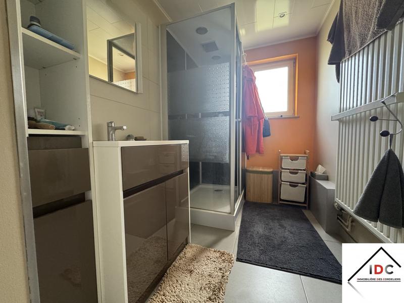 Maison - 418 m² - 10 pièces