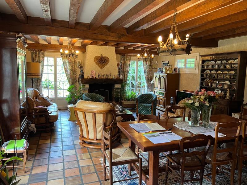 Maison traditionnelle - 124 m² - 5 pièces