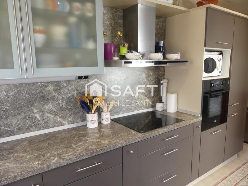 Maison - 175 m² - 8 pièces