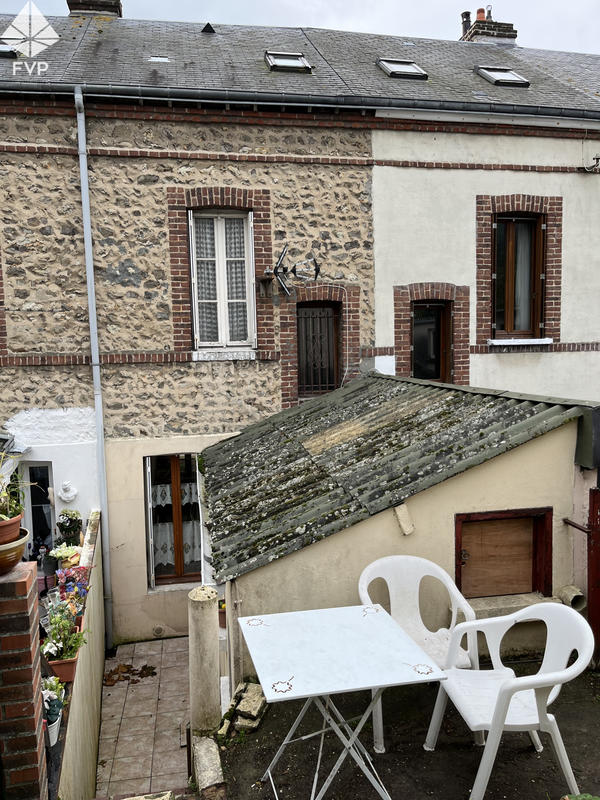 Maison - 63 m² - 5 pièces