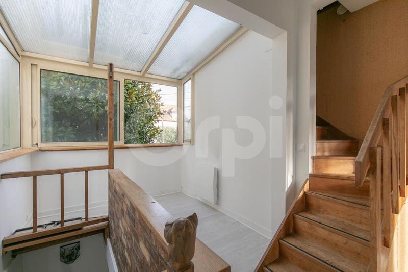 Maison - 87 m² - 4 pièces