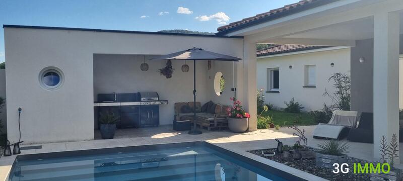 Villa - 158 m² - 5 pièces