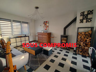 Maison - 91 m² - 6 pièces