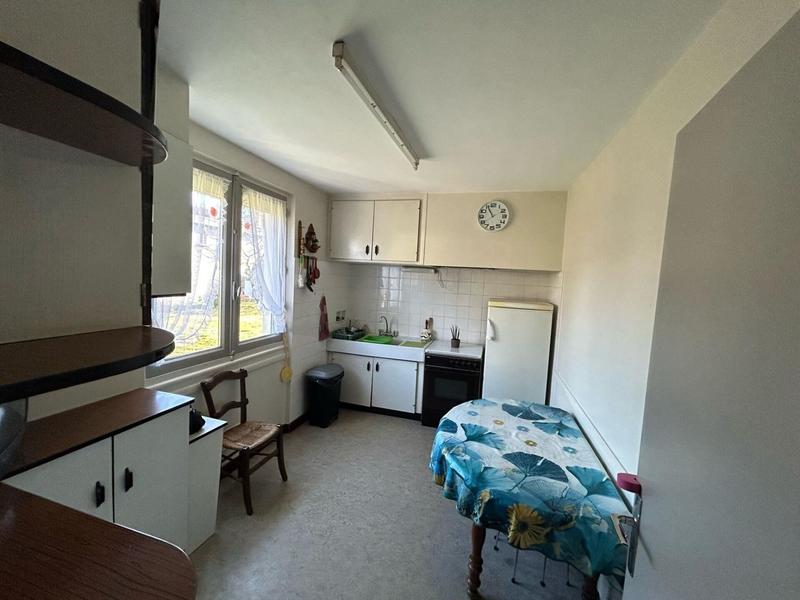 Maison - 80 m² - 6 pièces