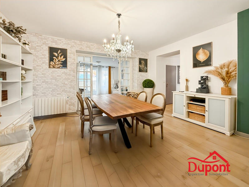 Maison - 114 m² - 7 pièces