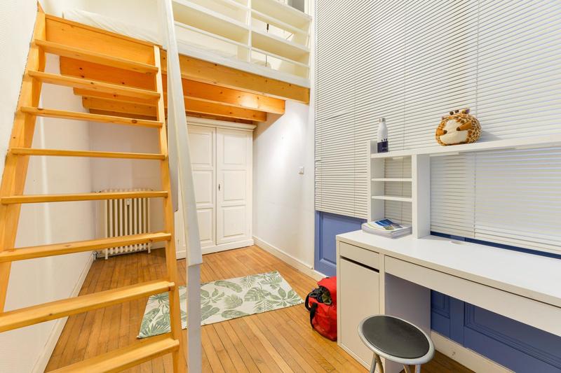 Appartement - 225 m² - 6 pièces