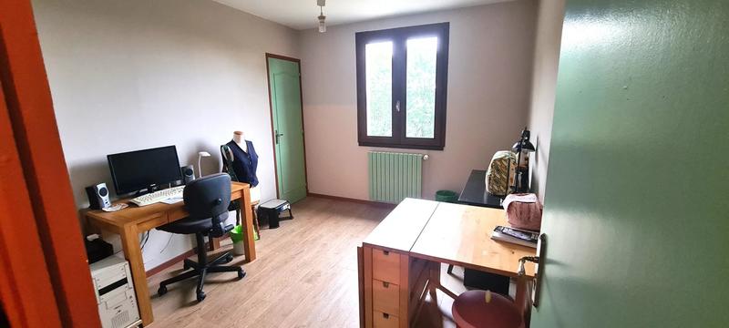 Maison - 240 m² - 12 pièces