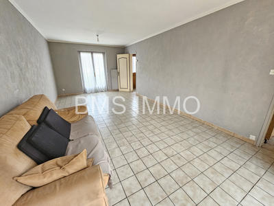 Maison - 83 m² - 4 pièces