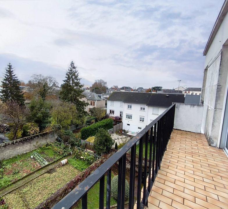 Appartement - 81 m² - 4 pièces