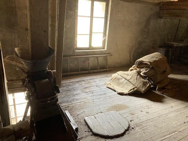 Maison ancienne - 540 m² - 10 pièces