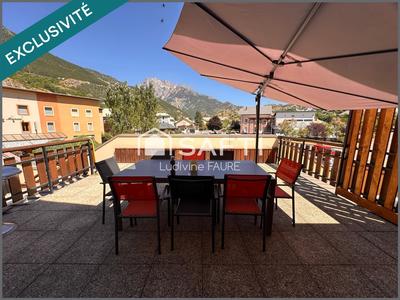 Duplex - 97 m² - 6 pièces