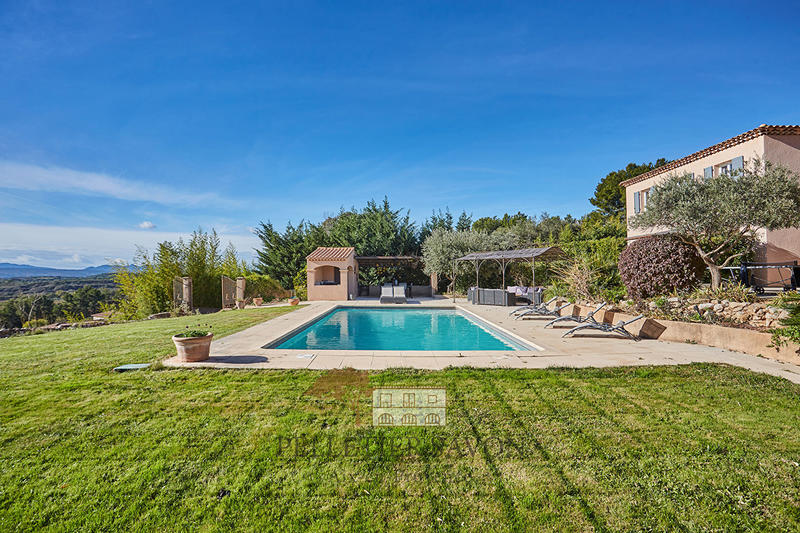 Demeure - 310 m² - 10 pièces