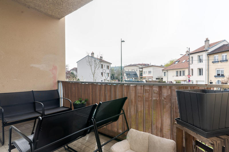 Appartement - 124 m² - 6 pièces