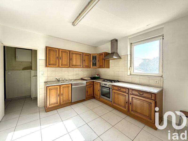 Maison - 95 m² - 5 pièces