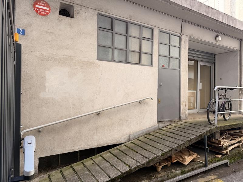 Atelier d'activités - 54 m² - 2 pièces