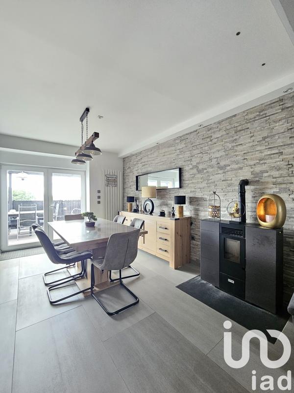 Maison - 110 m² - 5 pièces