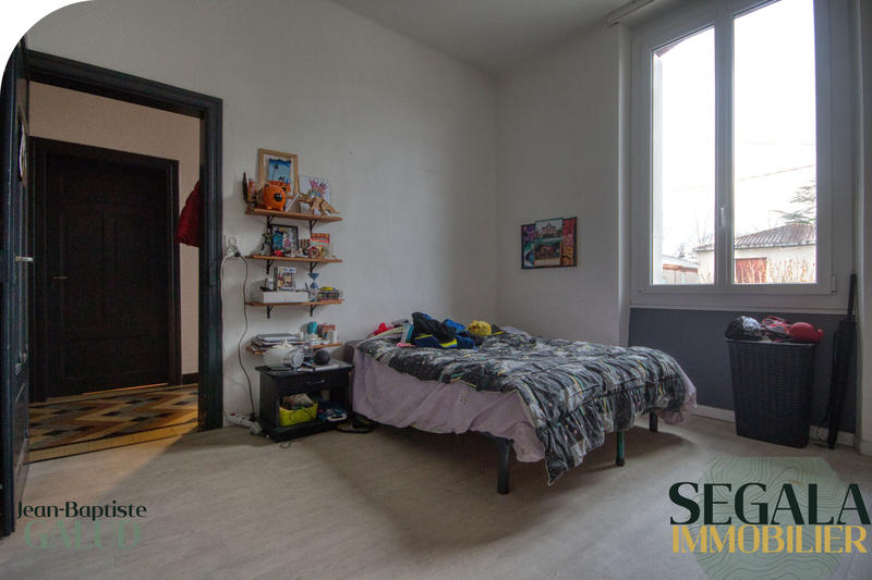 Maison - 90 m² - 4 pièces